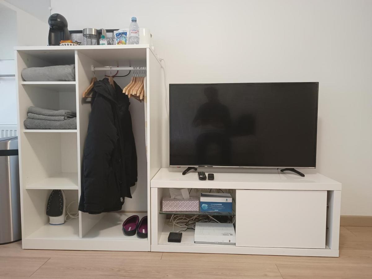 Studio Meuble A Bougival Eksteriør bilde